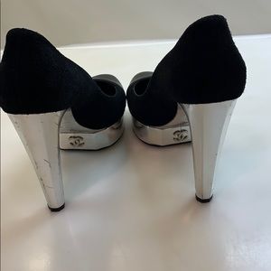 Chanel authentic Black sway ice collection Shoes